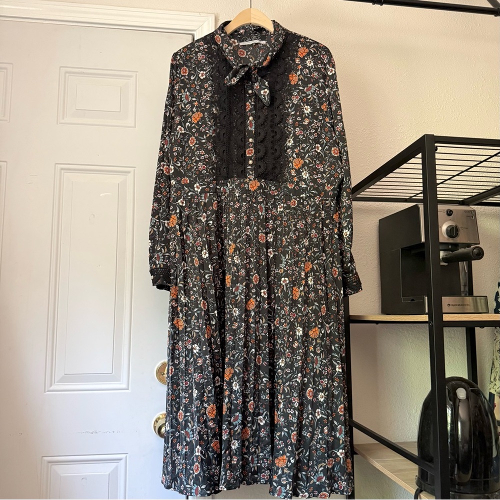 DALIA MACPHEE black floral lace bib tie neck milkmaid prairie midi dress